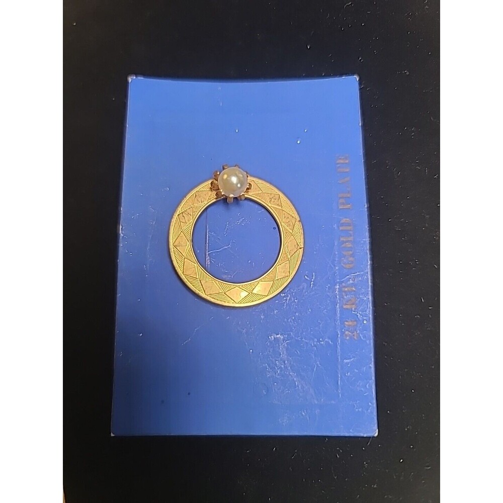NOS Vintage 24KT Plated Gold MCM Circle Flower Sun Brooch
